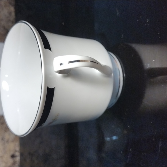 Crown Ming Jian Shiang Cups - Picture 4 of 8